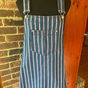 BDG-Urban Outfitters